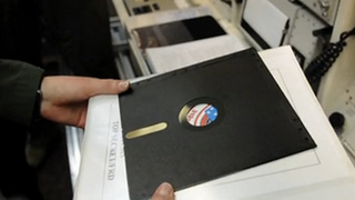 Inside the US Nuclear Silos Where Floppy Disk Are Still High-Tech
